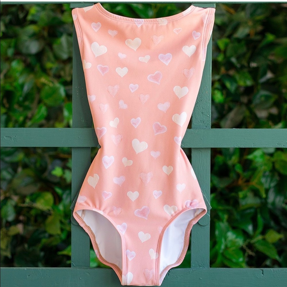 Lucky Leo allure heart leotard